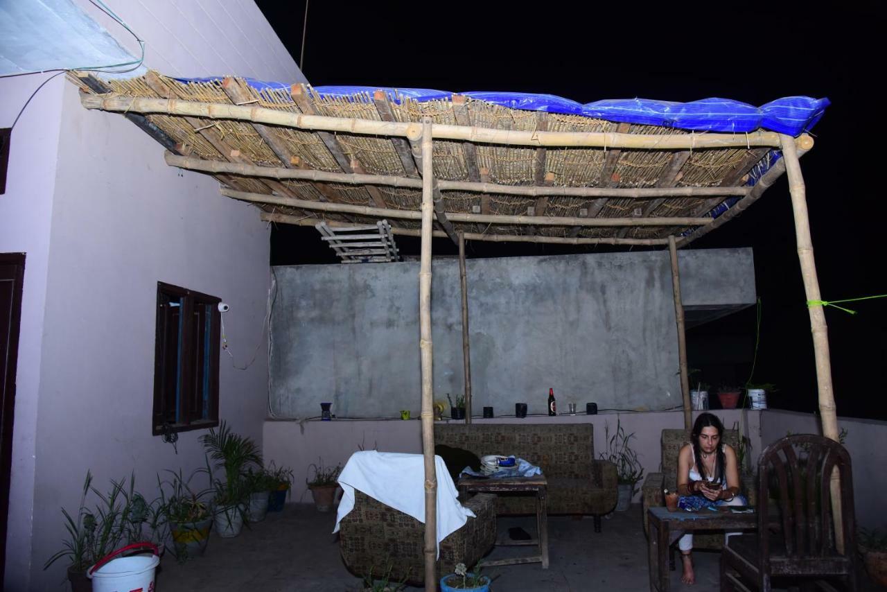 Nutz Backpackers Hostel Amritszár Kültér fotó